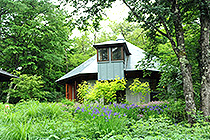 軽井沢絵本の森美術館